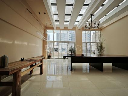 大理大理市整租 建标华城海琴湾5室3厅/260平/高楼层