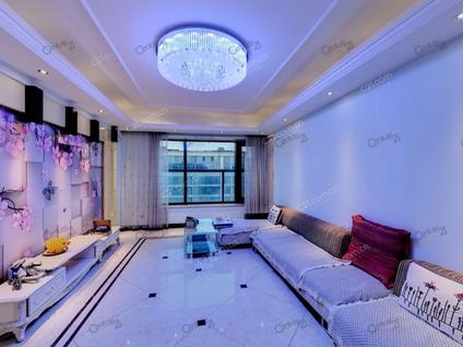 水磨沟南湖广场整租 绿城玉园3室2厅/157平/高楼层