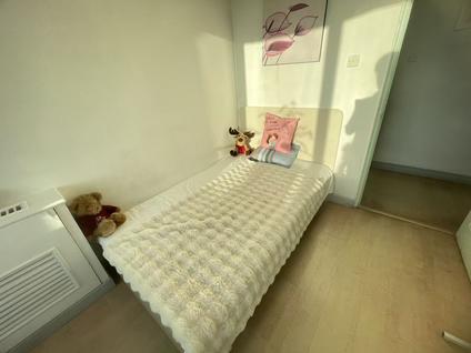 朝阳惠新西街合租 罗马花园3室1厅/100平/中楼层