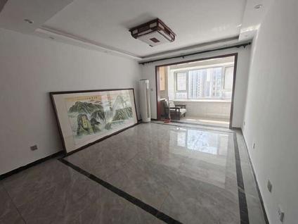 天桥药山整租 海信九麓府3室2厅/110平/中楼层