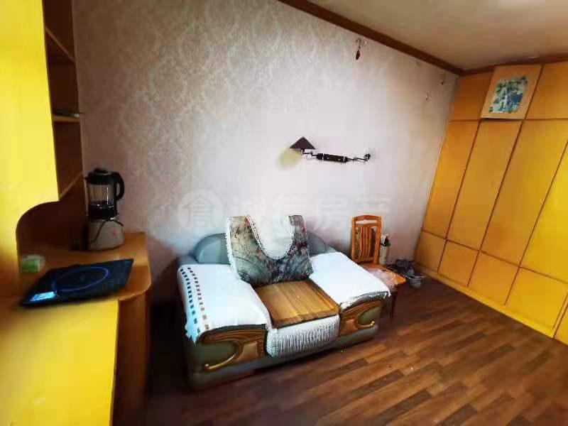 整租·行管局宿舍