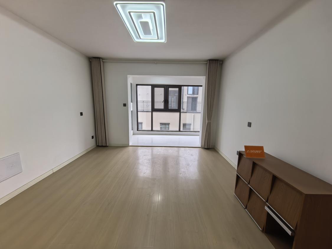 整租·世茂时代云著