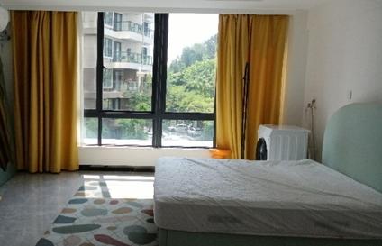 天涯天涯区整租 公园湖畔1室1厅/45平/低楼层