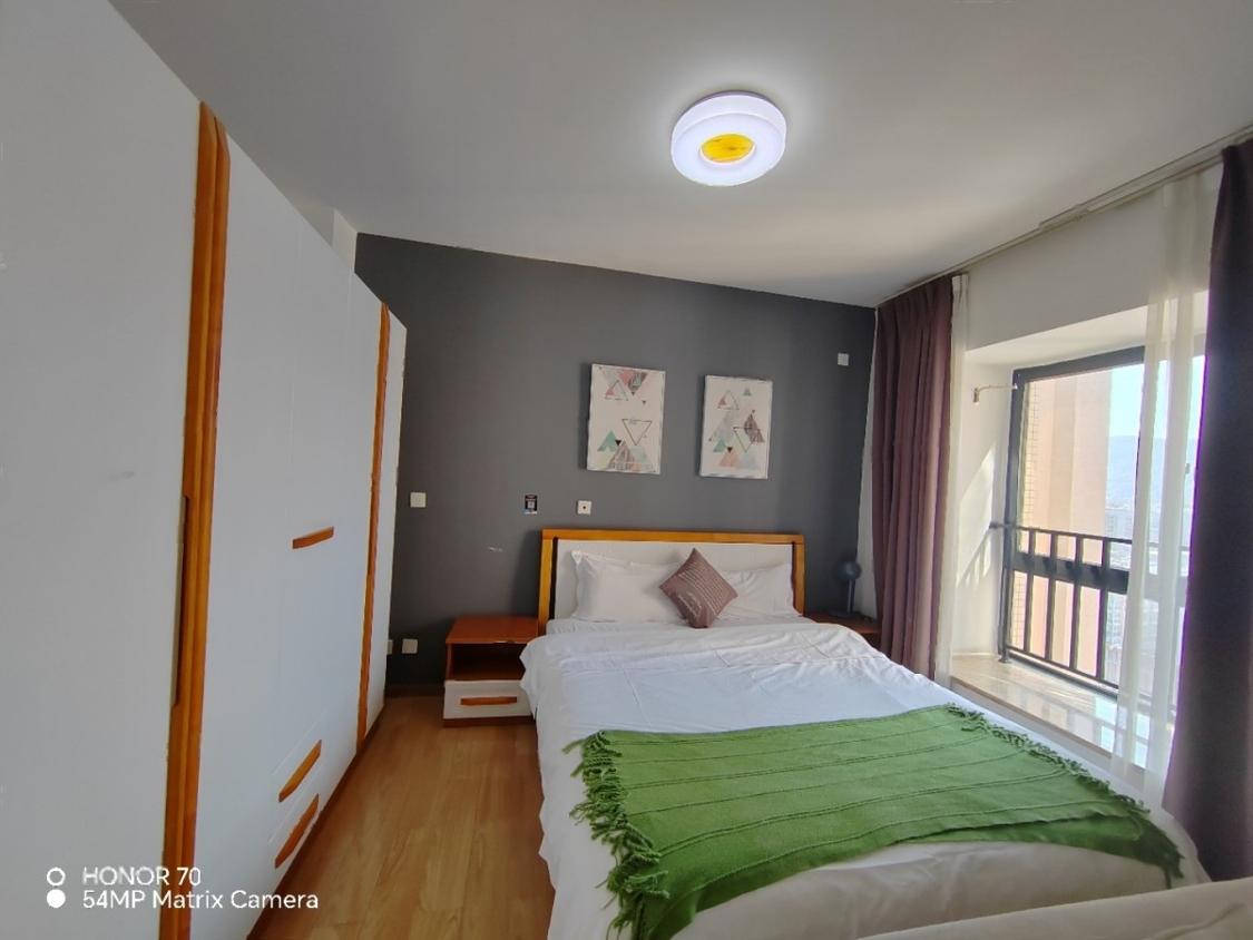 整租·时代广场