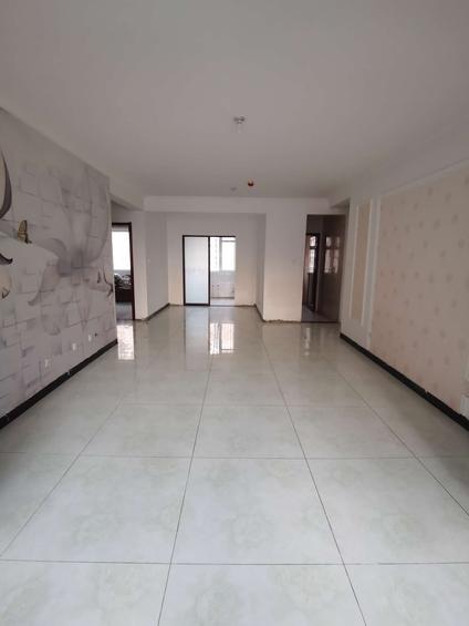 长安十里铺整租 天洲视界城3室2厅/130平/中楼层
