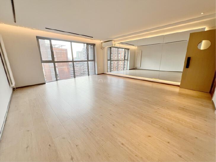 整租·润枫德尚苑