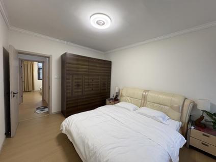 龙亭龙亭区整租 新龙御都国际3室2厅/118平/高楼层