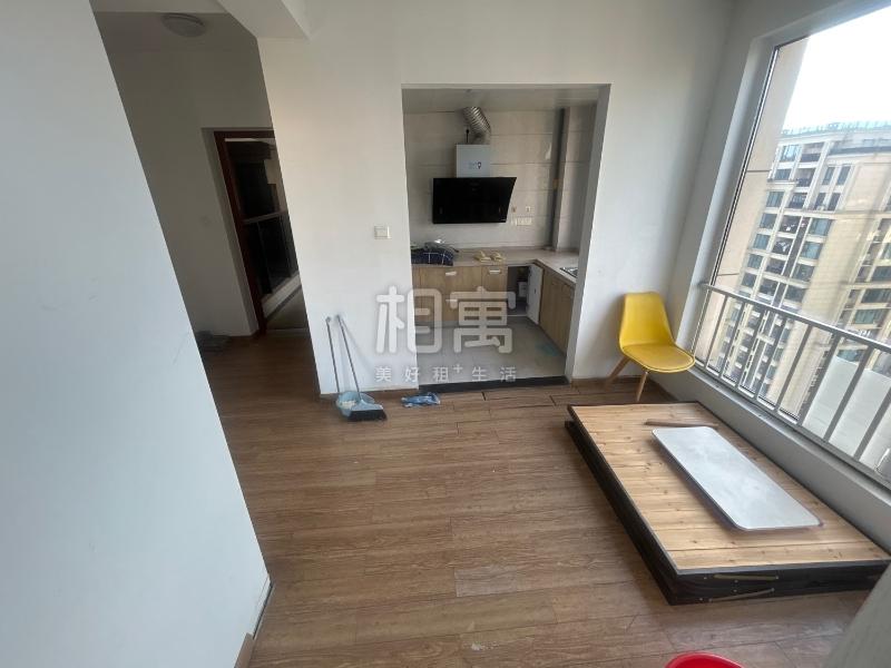 合租·滨江万家名城(二期)