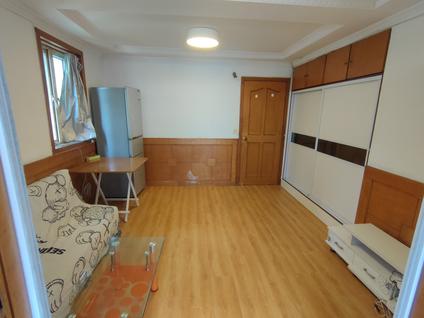 普陀甘泉宜川整租 南泉苑2室1厅/55平/高楼层