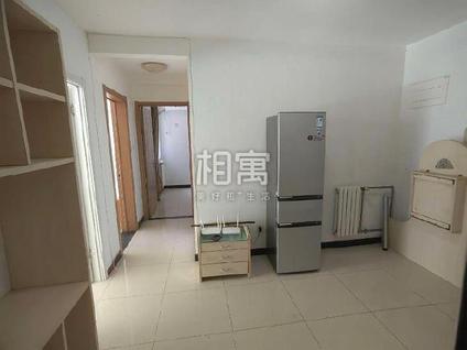 丰台青塔合租 春风雅筑3室1厅/14平/低楼层