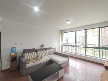 黄岛灵山卫整租 瑞海花园(南区)3室2厅/103平/底层