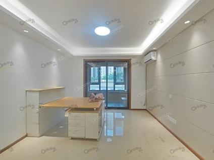 雁塔金滹沱整租 金辉世界城(C区)3室2厅/108平/低楼层