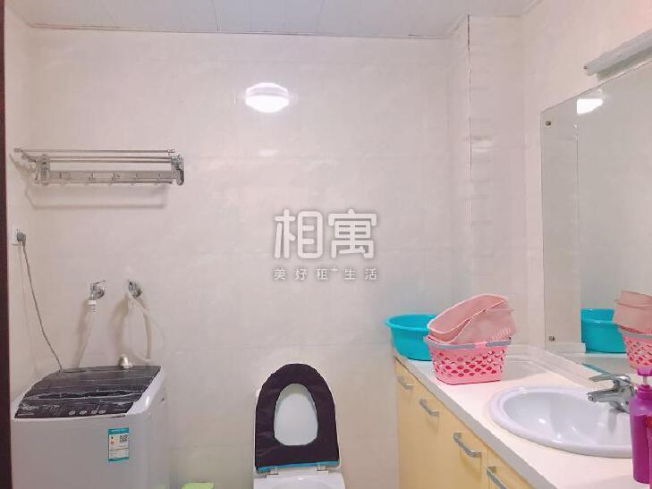 合租·新龙城