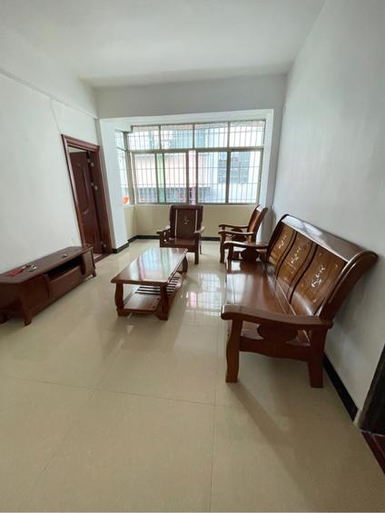 台山台山整租 教育新村2室1厅/56平/高楼层