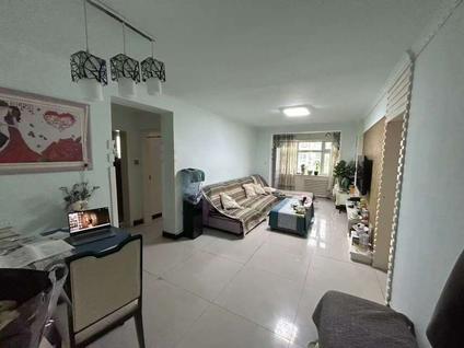 天山大湾整租 黑甲山小区和谐(二期)2室1厅/68平/中楼层