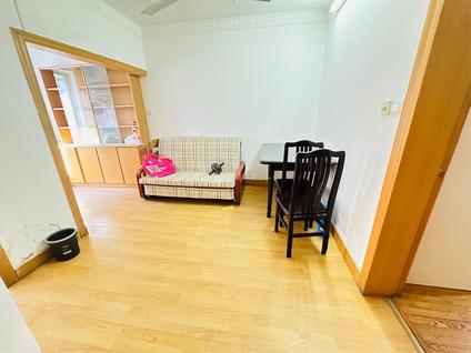 梁溪崇安寺整租 道长巷小区1室1厅/45平/中楼层