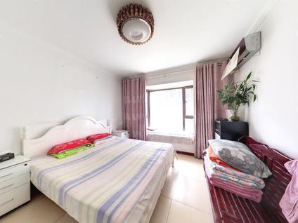 雁塔白杨寨整租 暖山西安2室1厅/98平/低楼层