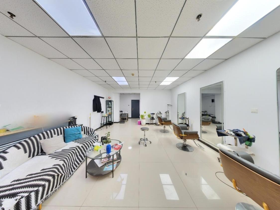 整租·保亿风景御园