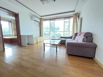 黄岛灵山卫整租 德惠凤凰都3室2厅/108平/高楼层