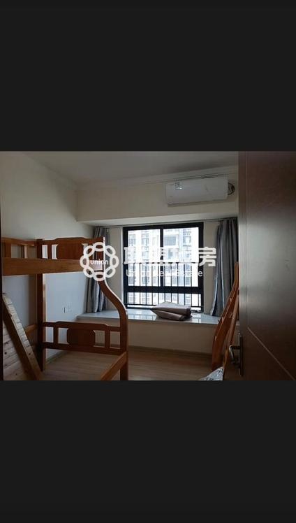 港北港北整租 贵港碧桂园4室2厅/143平/中楼层