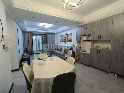 伍家岗东站整租 万豪中心3室2厅/120平/低楼层