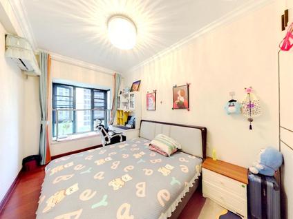 鱼峰鱼峰整租 恒大御景湾3室2厅/125平/低楼层