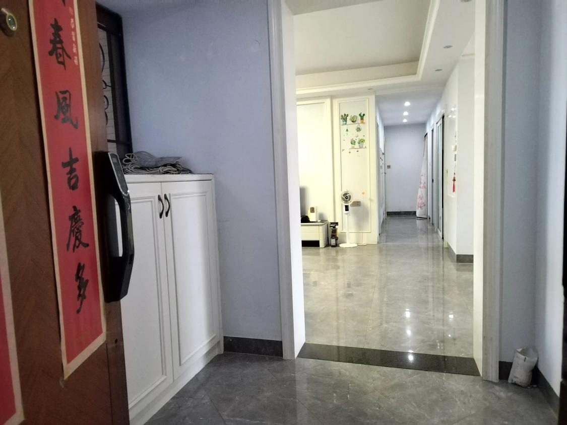 整租·方直珑湖湾