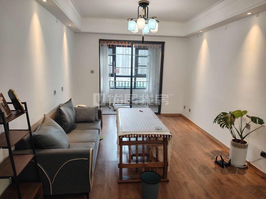 整租·锦绣华城