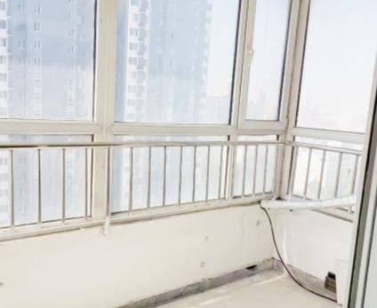 莲池新保师附小整租 秀兰尚城2室2厅/93平/中楼层