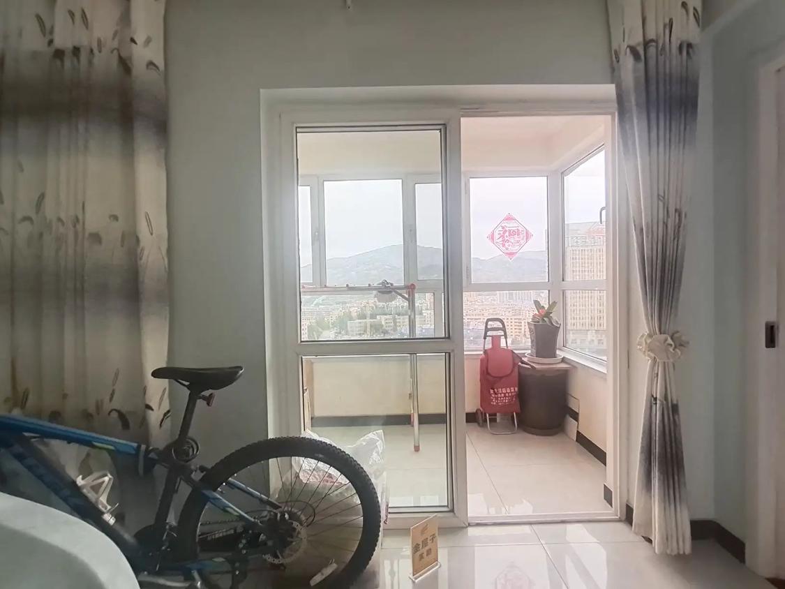 整租·银泰都市花苑小区