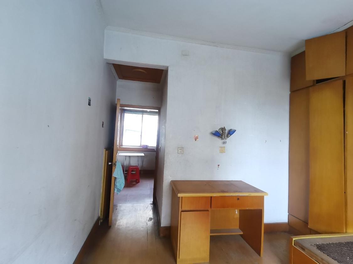 整租·华电新村