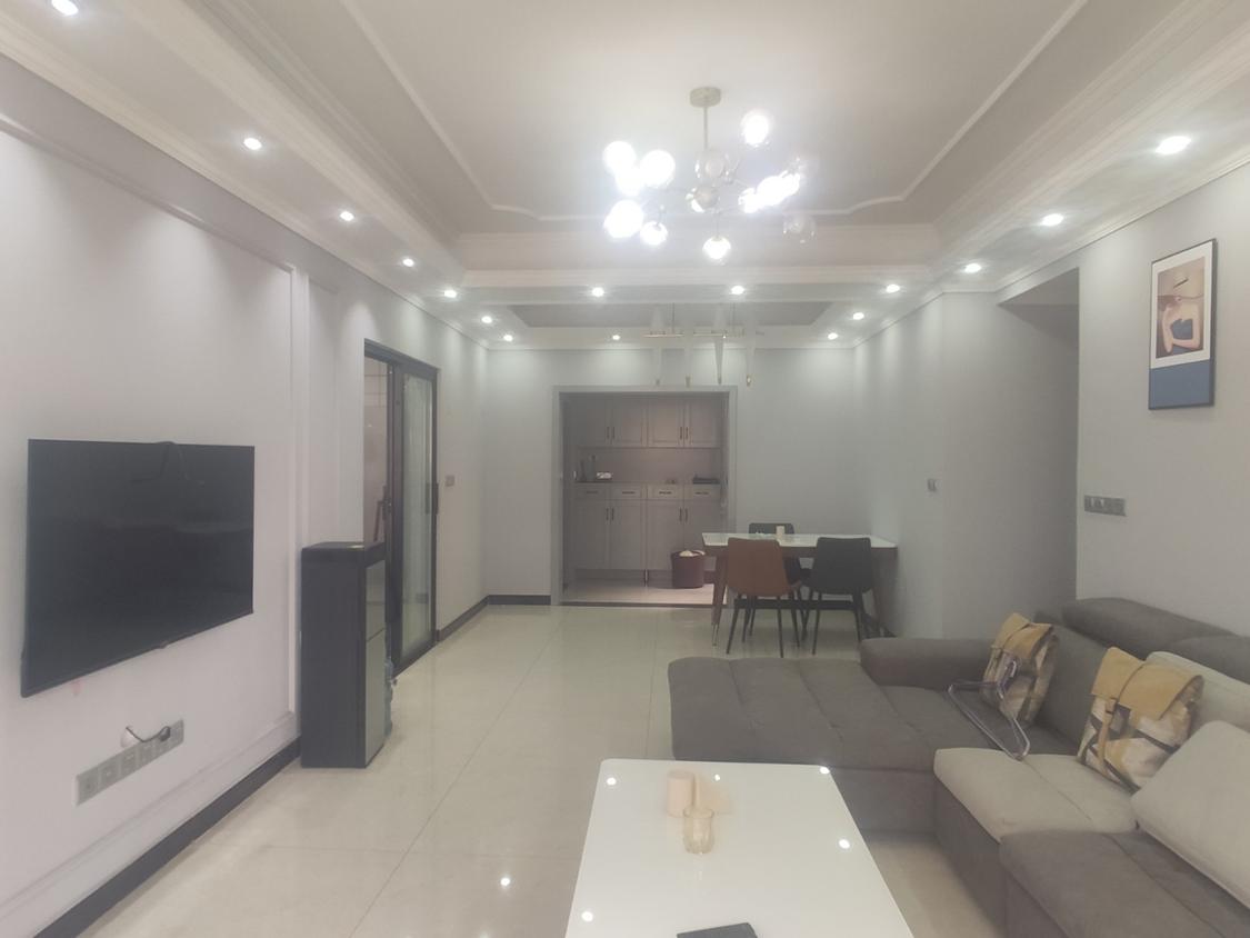 整租·芸峰兰亭