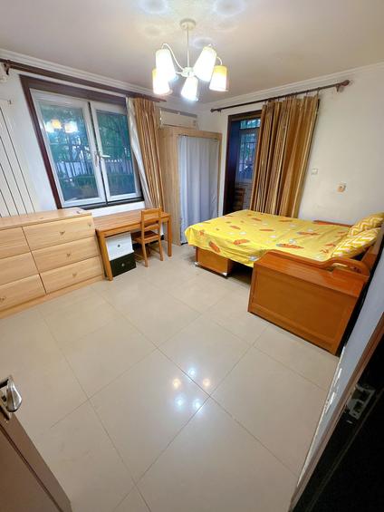 石景山苹果园合租 苹果园(一区)2室1厅/78平/低楼层