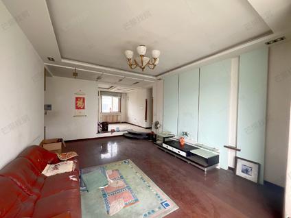 铁西霁虹整租 富云花都3室2厅/126平/高楼层