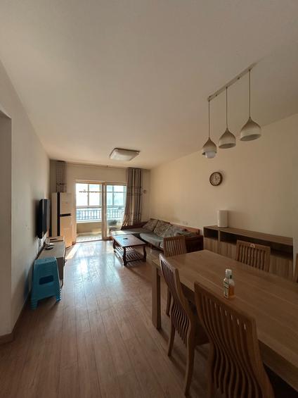 新吴长江路整租 万科金域缇香(南区)3室2厅/112平/低楼层
