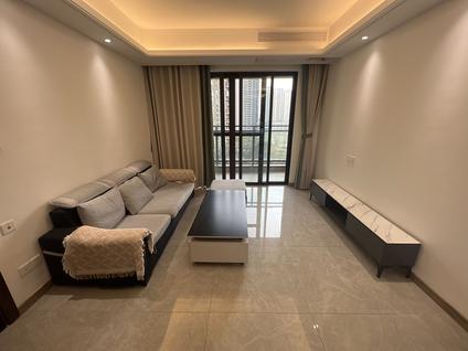 龙岗坪地整租 颐翠名庭3室2厅/89平/低楼层