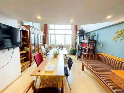 五华翠湖整租 鸿城广场2室2厅/78平/中楼层