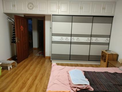 开发区金石滩整租 庙上小区2室2厅/68平/低楼层