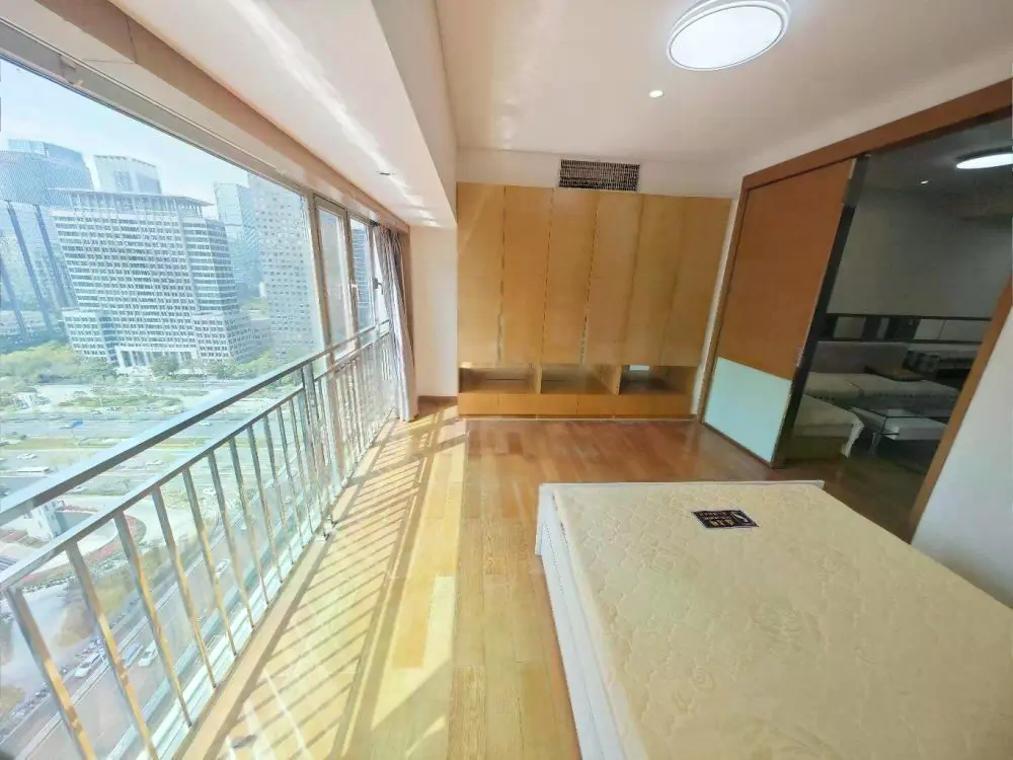 整租·东方新天地广场