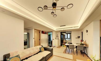 上海UNICITY万科天空之城(四期)4室2厅135.01平高楼层/共15层