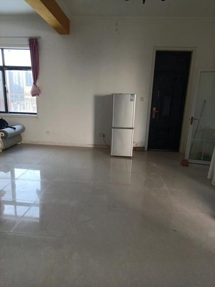 连云云山整租 嘉泰城市花园2室2厅/106平/高楼层