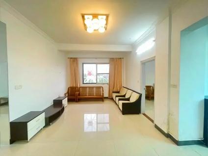 东莞花园新村(花园路)3室2厅107.16平高楼层/共7层