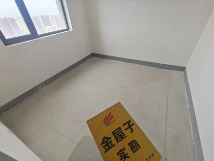 城中香格里拉整租 红星天铂4室2厅/151平/高楼层