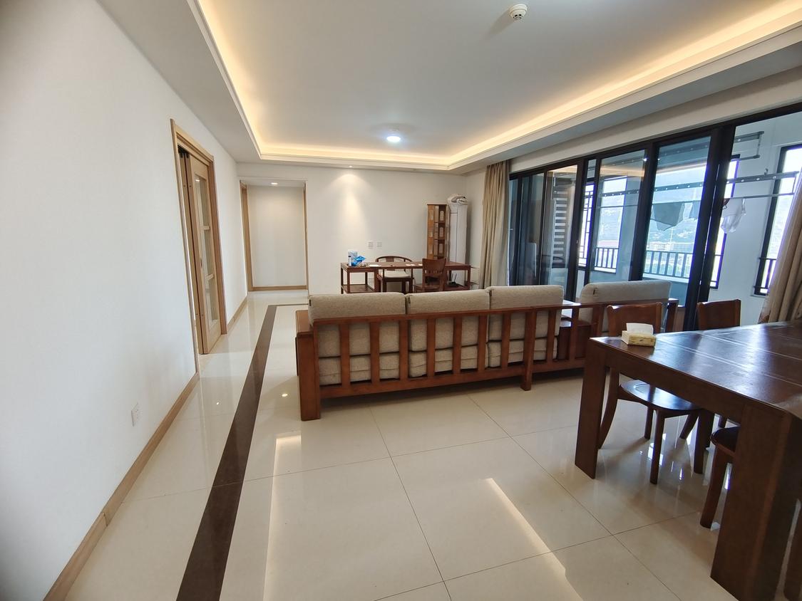 整租·万科广场幸福里