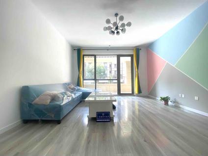 黄岛隐珠整租 锦绣城(三期锦绣华府)3室2厅/141平/低楼层