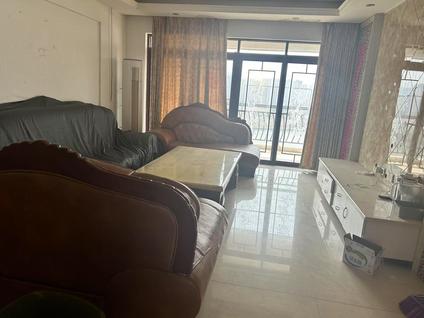 源城源城整租 恒基大厦4室2厅/170平/高楼层