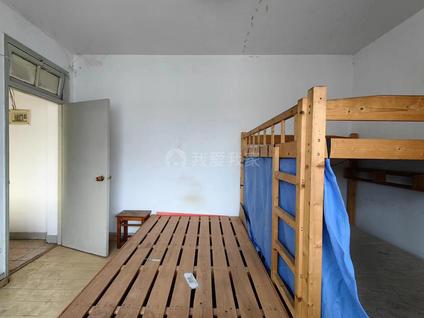 鼓楼定淮门整租 新河二村1室1厅/35平/高楼层