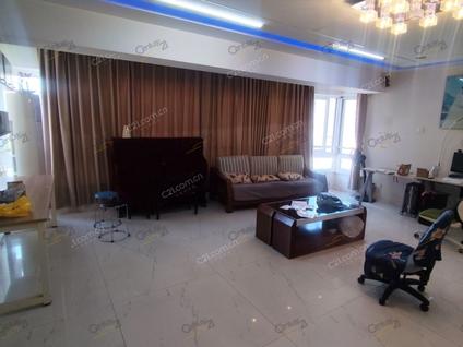 龙湾蒲州整租 家景花园3室2厅/135平/中楼层