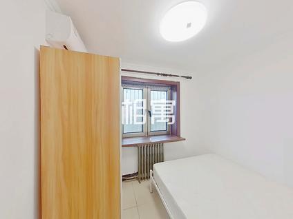 朝阳管庄整租 管庄西里2室1厅/66平/高楼层