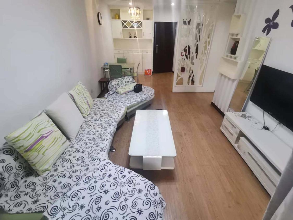 整租·保利香槟国际